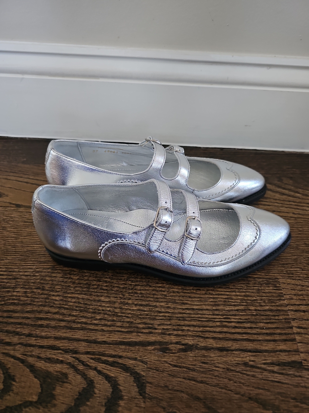 The Office Of Angela Scott Miss Margo Silver Mary Jane Flat Sz 37 US 7 Shoes New - Picture 4 of 9